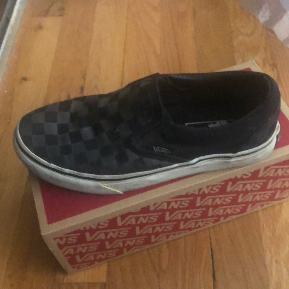Vans black checkered 6.5